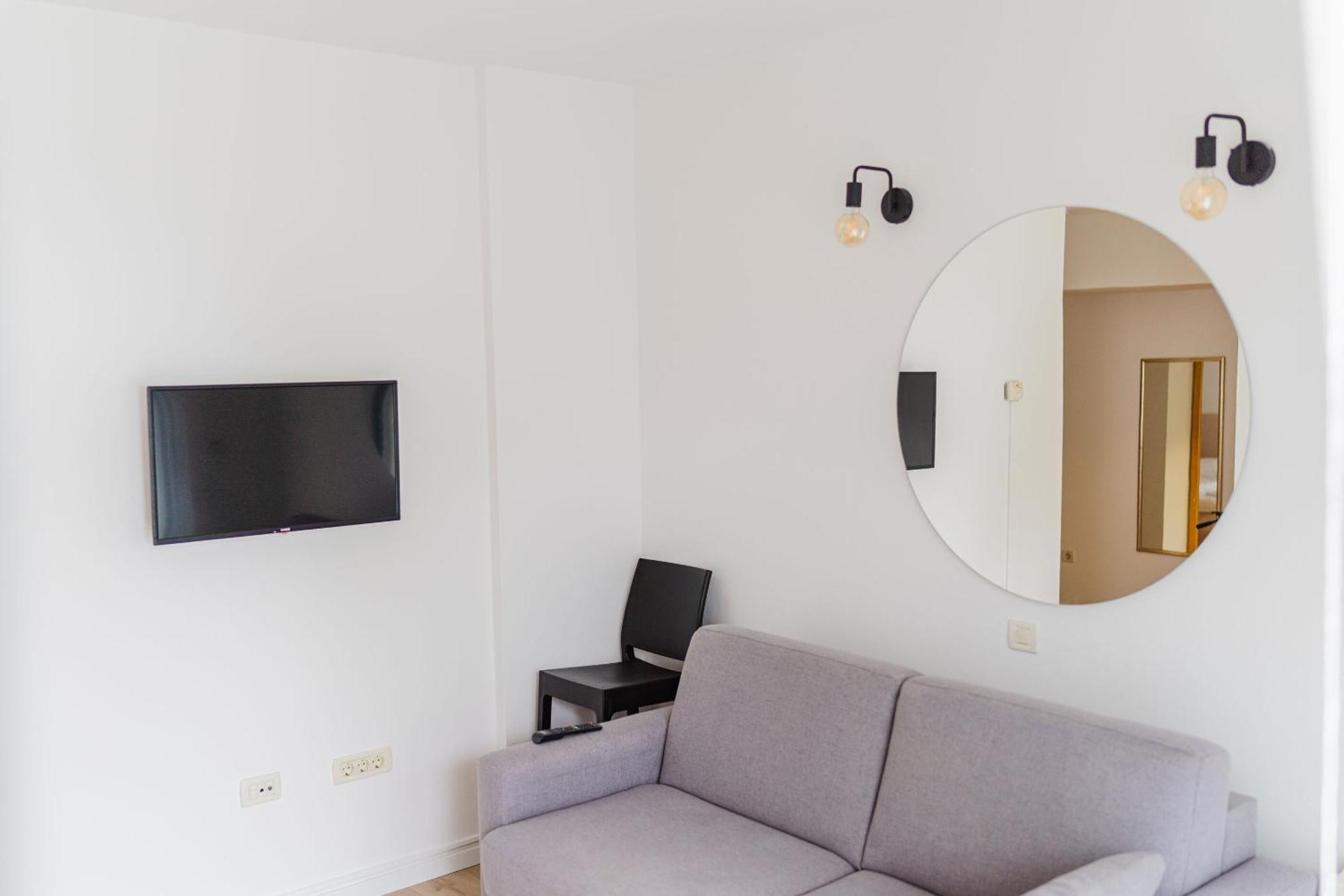 Lucija Apartment *